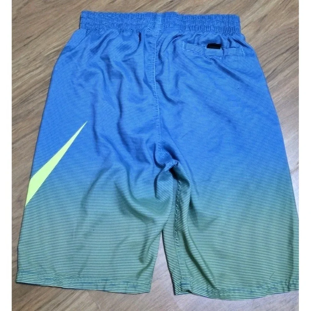 Nike Elite Fanatical Basketball Shorts Volt Yellow Boys XL NWT‎ Swim Trunks Sz L
